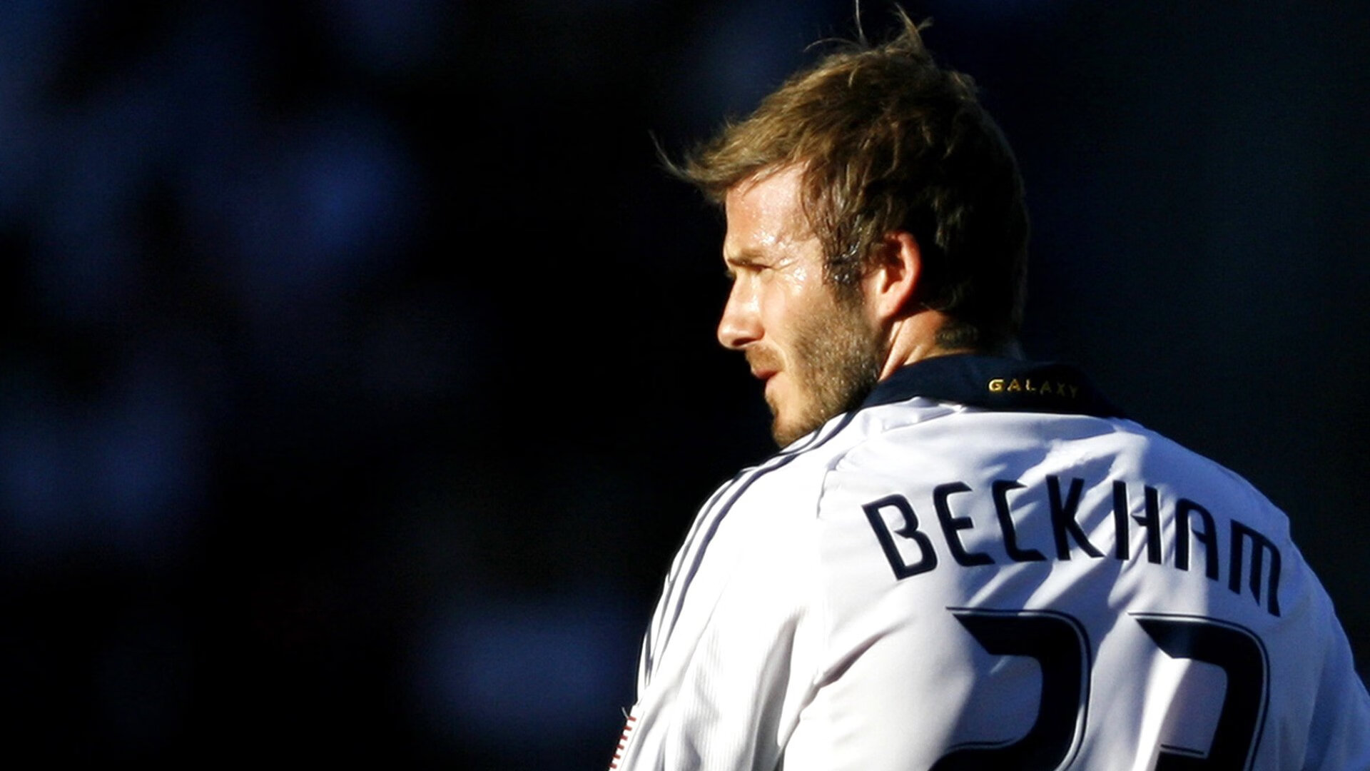 “阿仙奴与热刺：香港赛场的伦敦德比对决！”